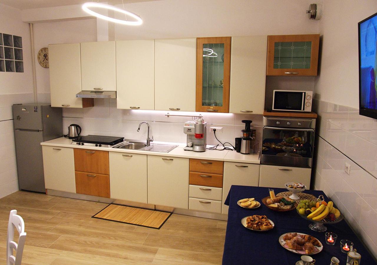 Bed and Breakfast Il Casale Del Borgo Cancellara Екстер'єр фото